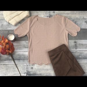 Tan scallop crop top
